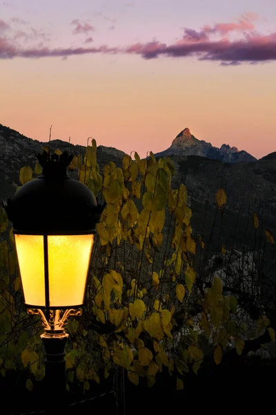 Sunset Guadalest Village Beautiful View Valley Vintage Lamppost Foreground — Stock Photo, Image