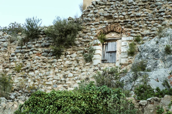 Janela Madeira Velha Fachada Pedra Castelo Guadalest Alicante Espanha — Fotografia de Stock