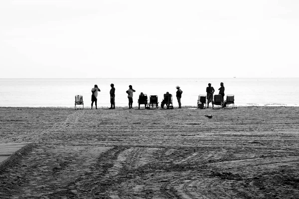 Santa Pola Alicante Spain October 2021 Old Seniors Sunbathingnd Chatting — Stock Photo, Image