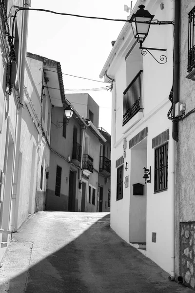 Bolulla Alicante Spanje Februari 2022 Smalle Straat Typische Gevels Van — Stockfoto