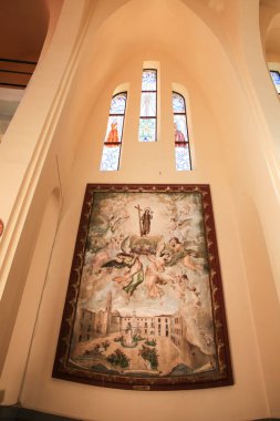 Novelda, Alicante, İspanya... 24 Eylül 2021: Santa Maria Magdalena 'nın Novelda, Alicante, İspanya' daki Sığınağı 'nın detayları, resimleri ve altaperatifleri.