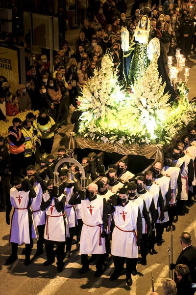エルチェ スペイン 2022年4月12日 エルチェの聖週間における聖母マリア マター デソラータの美しい兄弟姉妹の行列 — ストック写真