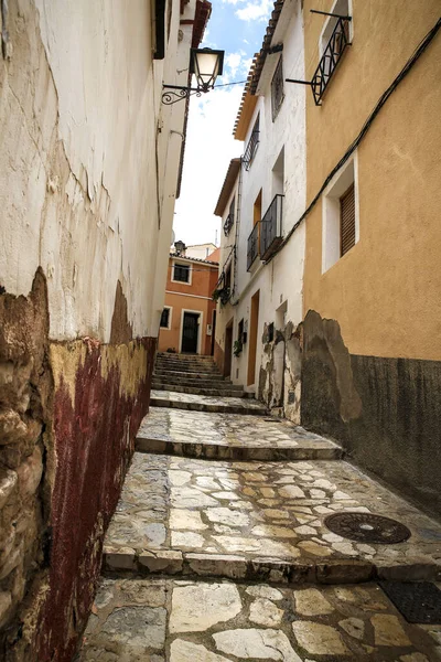 Stretta Strada Acciottolata Belle Facciate Nel Villaggio Finestrat Alicante Spagna — Foto Stock