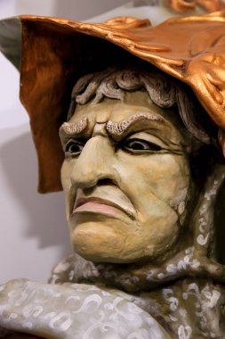 Alicante, İspanya - 12 Mayıs 2022: Alicante City Hogueras Müzesi 'nde bağışlanan ninjalar