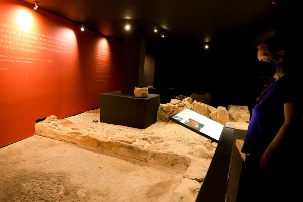 Cartagena Murcia Spain July 2019 Tourists Visiting Archeological Remains Underground — Stockfoto