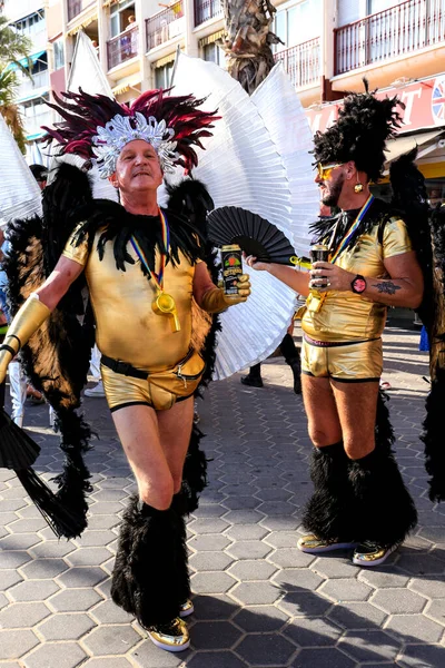 Benidorm Alicante España Septiembre 2022 Gente Bailando Divirtiéndose Desfile Del — Foto de Stock
