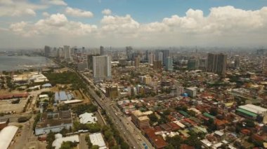 Şehir manzara gökdelenler ile Manila şehir Filipinler