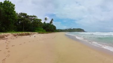 güzel bir plaj sri Lanka.