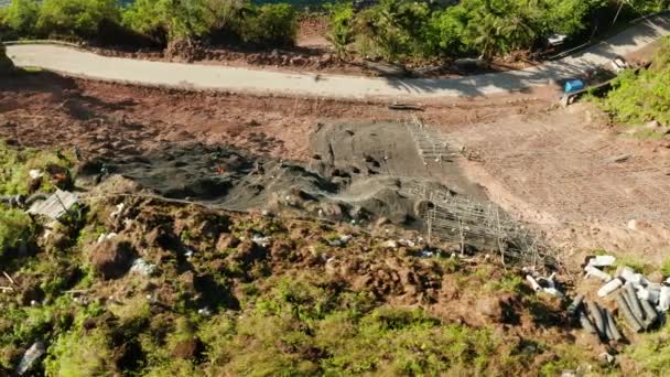 폭포수 보호 그물, 산속의 안전 철망 — 비디오