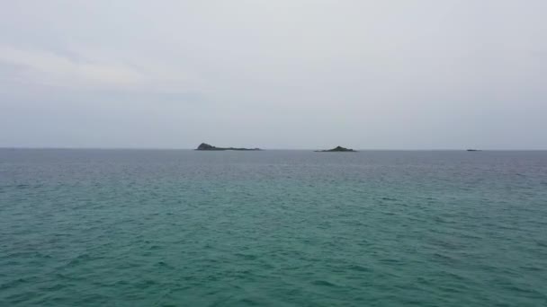 熱帯ピジョン島での海景. — ストック動画