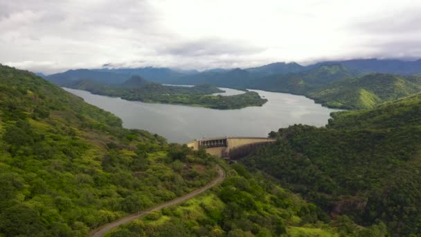 Aerial Drone Concrete Victoria Dam Reservoir Hydroelectricity Power Station Sri — Stock video