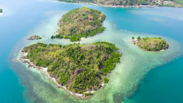 Güzel Kumlu Plajları Olan Tropik Adalar Kabungan Adası Panganacan Adası — Stok video