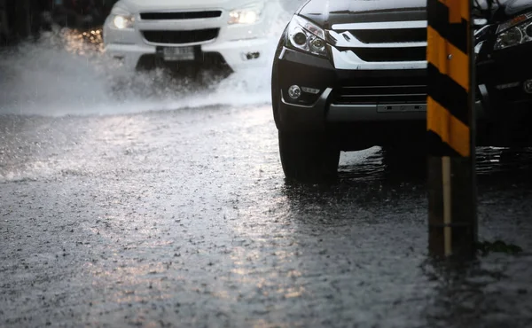 Morning Traffic Rainy Day Hard Rain Fall Flood City Selective — Stock Photo, Image