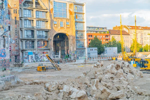 Berlijn Duitsland Augustus 2017 Oude Rotspuin Sloop Van Verwoest Gebouw — Stockfoto