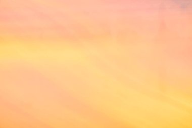 Yoğun renk arkaplanı ve turuncu renk arkaplanı için uzun pozlama kullan