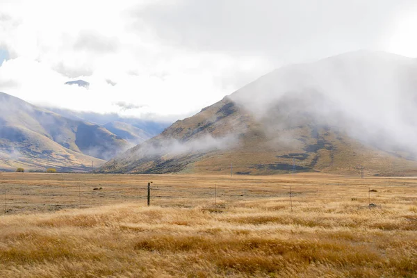 Nuage Bas Dessus Paysage Rural Alpin Col Burkes Dans Sud — Photo