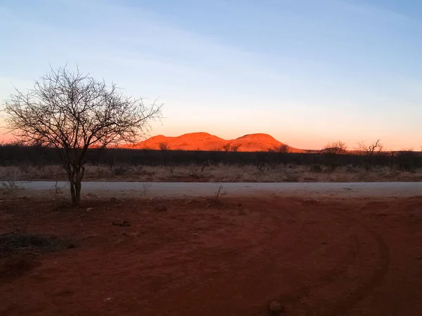 Intensity Typical Colours African Sunset Illuminating Distant Hills Back Lighting — ストック写真