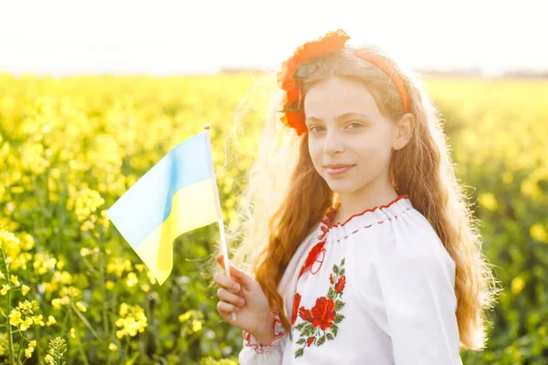 Pray Ukraine Child Ukrainian Flag Rapeseed Field Little Girl Holding — стокове фото