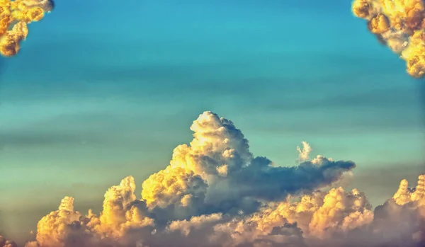 Swirling Evening Clouds Illuminated Setting Sun — Stock Fotó