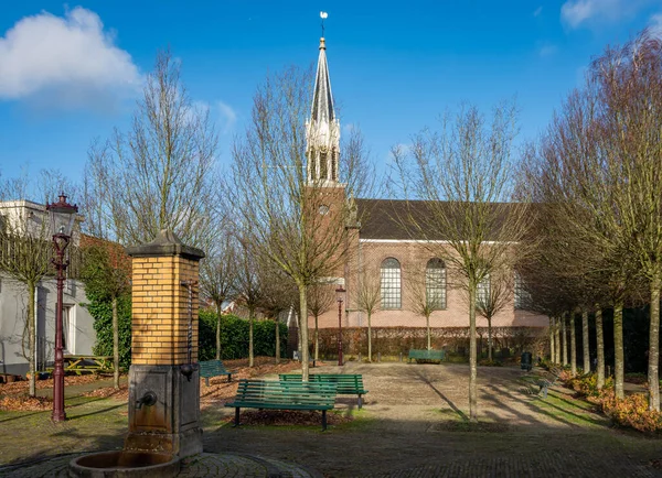 Bomba Água Velha Igreja Protestante Aldeia Sloten Holanda Norte Holanda — Fotografia de Stock