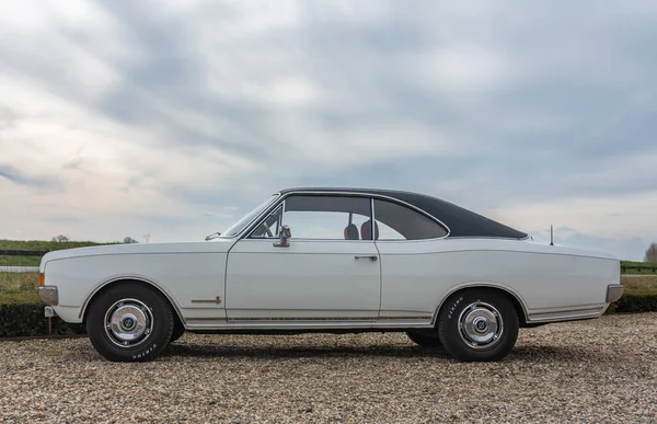 Brummen Province Gelderland Netherlands 2022 Side View Retro Opel Commodore — Stock Photo, Image