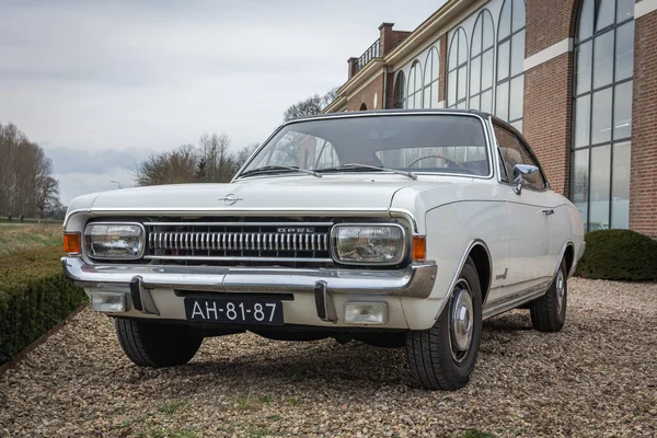 Brummen Province Gelderland Netherlands 2022 Front View Executive Car Opel — стокове фото