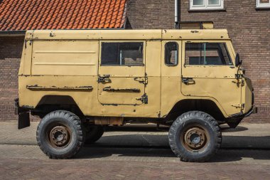 Breda, Kuzey Brabant, Hollanda, 09.04.2022, 1977 yılından itibaren Volvo Kros Ülke Aracı C303