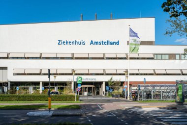 Amstelveen, Hollanda, 06.10.2022, Amstelland Hastanesi 'nin ana girişi 
