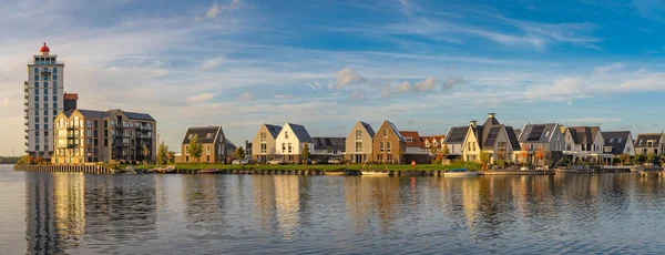 Panorama Del Lungomare Harderwijk Con Case Moderne — Foto Stock