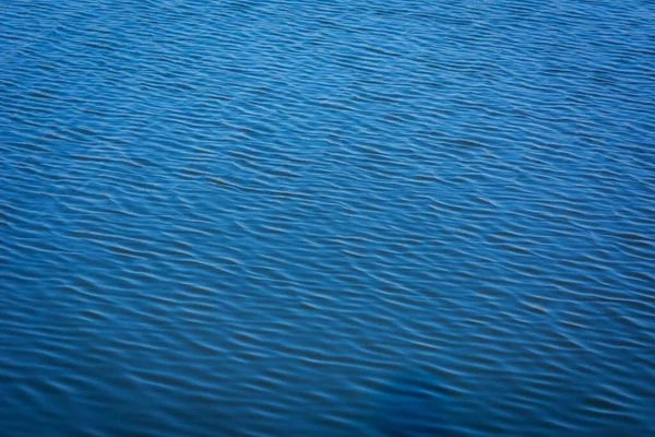 Blue Tones Water Waves Felület Háttérként — Stock Fotó