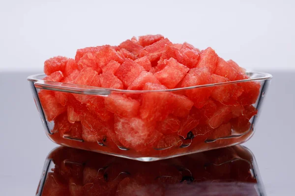 Watermelon Slices Cutpiece Watermelon Arranged Transparent Square Glass Bowl Black — Stock Photo, Image