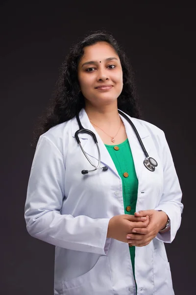 Indian Female Doctor Portrait South Indian Young Lady Doctor Stethoscope — Stock Photo, Image