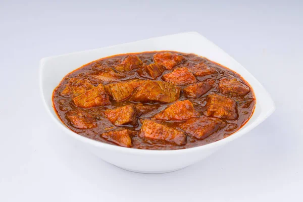 Beef Masala Curry Receita Caseira Dispostos Tigela Branca Com Fundo — Fotografia de Stock