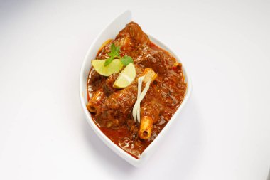 Körili koyun eti veya körili kuzu eti, baharatlı Hint mutfağı..