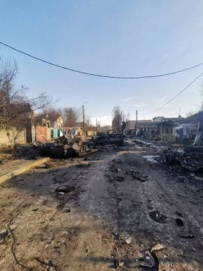 Bucha. Russo-Ukrayna Savaşı 2022. Rus askeri araçları Bayraktar hassas grevleriyle yok edildi.