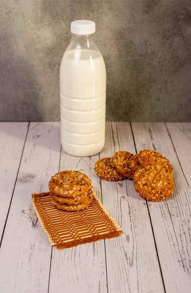 Dilimlenmiş Amerikan Kurabiyeleri, Yığınla Dolu