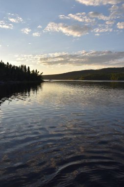 Büyük nehir, Baie James, Quebec, Kanada