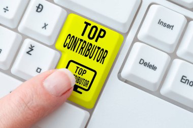 İlham veren Top Contributor 'ı gösteren metin. Belirli bir kategori Kategori Aşçılık Dersi Rehberi 'nde bilgili iş yaklaşımı uzmanı, Yeni Çevrimiçi Kılavuzlar Yeniden Yazılıyor