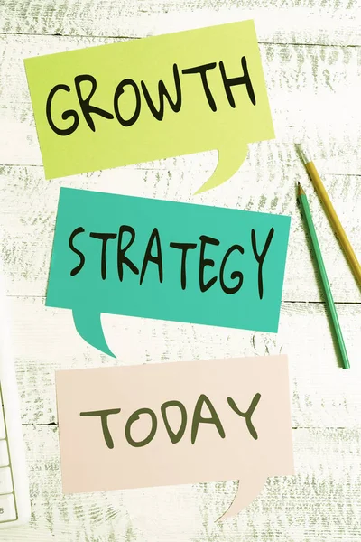 Text sign showing Growth Strategy. Business concept The method a company uses to expand its business or market New Business Planning And Research Ideas, Writing Important Notes — Stock Photo, Image