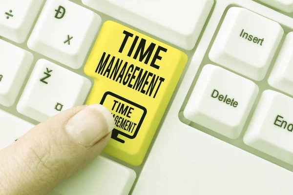 時間管理を示すテキスト記号。ビジネスコンセプト1つのsを使用する機能は、効果的または生産的な時間です。 — ストック写真