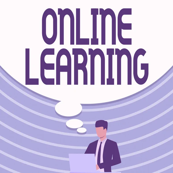 Textzeichen für Online-Lernen. Wort für Wort mit Hilfe des Internets und eines Computers Geschäftsmann in Anzug Zeichnung mit Laptop mit großer Ideenblase. — Stockfoto