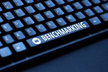 İlham, işaret kriterlerini gösteriyor. Kavramsal fotoğraf bir şeyi standart veya puanlarla karşılaştırarak değerlendirir Çevrimiçi Günlükler yaratır, Yeni Yazılar Yazar, Yeni Başlıklar Yapar