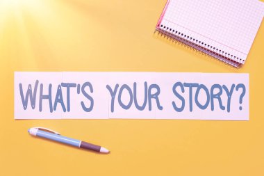 Hikaye Sorunu 'nu gösteren metin işareti. İş konsepti, kişiye geçmiş yaşamındaki eylemlerini sorar Kritik Düşünme İpuçları Bulma Soruları Cevaplama Verileri Toplama