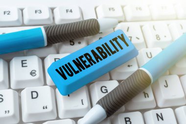 Metin Savunmasızlığı gösterimi yazılıyor. İş dünyası, saldırıya uğrama ihtimaline maruz kalma durumu Yazım Belgesi Konsepti, Eski Veri Dosyaları Yeniden Yazılıyor