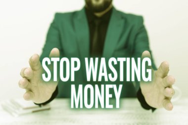 El yazısı: Para israfını durdurun. İş Planı Tasarımını Sunan ve Açıklayan Önemli Fikir Tasarımları 'nı akıllıca değerlendirerek kişi veya gruba kaydetmeye başlamalarını tavsiye eden kavram