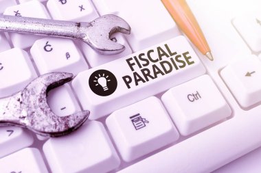 Mali Cenneti gösteren bir tabela. Kamu parasının boşa harcanması büyük endişe uyandıran bir konu. İnternette arama ve onarım ve onarım konuları.