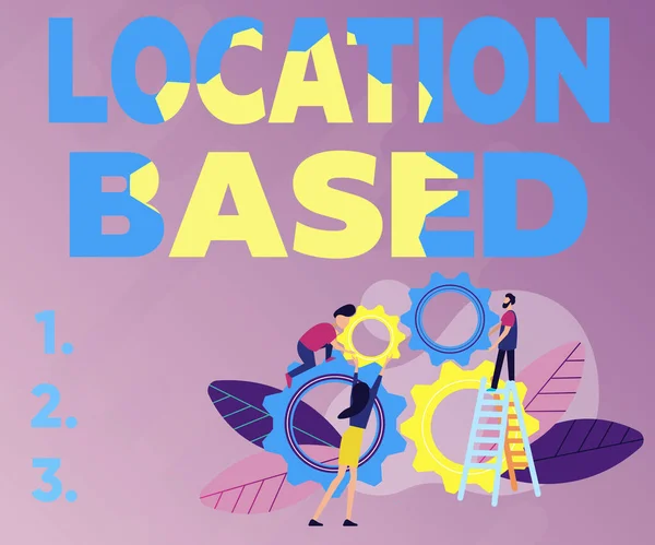 Ispirazione che mostra il segno Location Based. Foto concettuale Mobile marketing per gli utenti target all'interno della stessa area geografica Abstract Aiutare a costruire la comunità, la società Lavorare insieme Concetto — Foto Stock