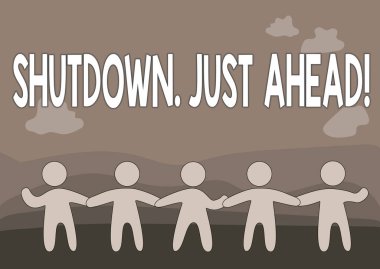 El yazısı metni: Kapatma Sadece İleride. İş konsepti fabrika kapanırken ya kısa süre ya da sonsuza dek Beş Ayakta Duran İnsanlar El Tutuşan Takım Desteğini Gösteriyor.