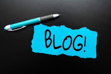 Metin Blog gösterimi yazılıyor. İş konsepti düzenli olarak güncellenen web sitesi sayfası bireysel ya da grup tarafından yönetiliyor Yeni Parlak Fikirler Düşünmek Yaratıcılık ve İlham Veriyor