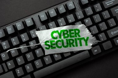 El yazısı işareti Siber Güvenlik. İş vitrini, yetkisiz erişime karşı bir bilgisayar sistemini koruyun Yeni Eğitim Ders Kitabı Yazma, Eski Deneme Çevrimiçi Yeniden Yazma